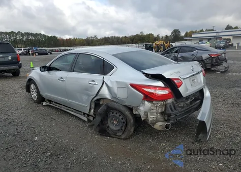 2017 Nissan Altima 2.5 from USA, damaged, VIN 1N4AL3AP2HC481149